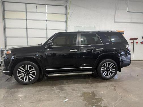 Black 2017 Toyota 4Runner Limited