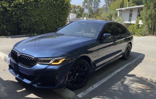 2022 BMW 530e Base