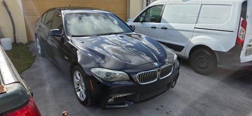 2011 BMW 528 i