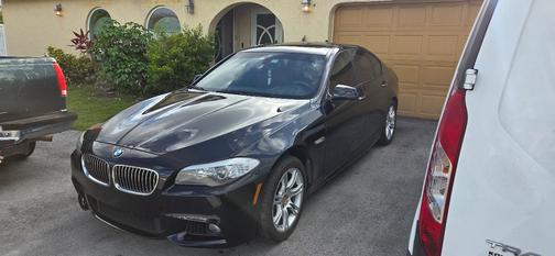 2011 BMW 528 i