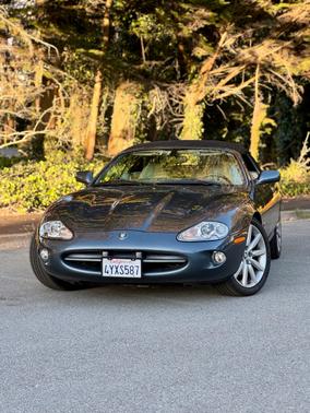 2000 Jaguar XK8 Base