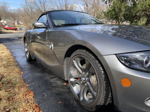 Photo 2 of 19 of 2005 BMW Z4 3.0i Roadster