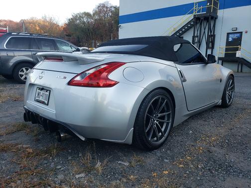 2010 Nissan 370Z Touring