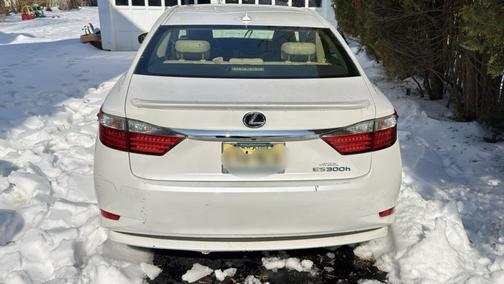 2013 Lexus ES 300h Base