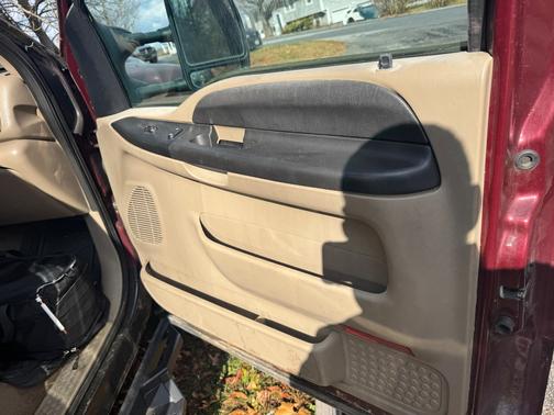 2006 Ford F-250 XL Crew Cab Super Duty