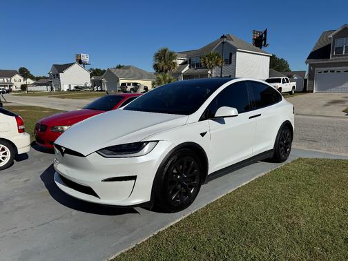 2022 Tesla Model X Long Range