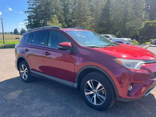 Red 2018 Toyota RAV4 XLE