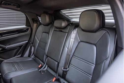 2021 Porsche Cayenne Cayenne