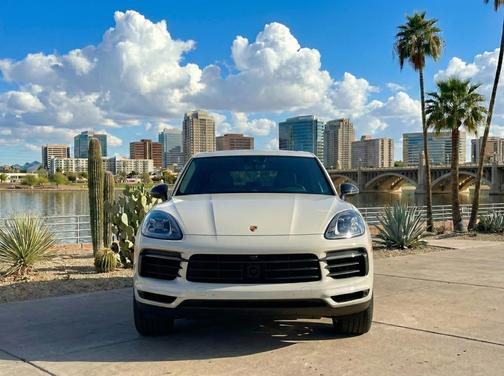 2021 Porsche Cayenne Cayenne