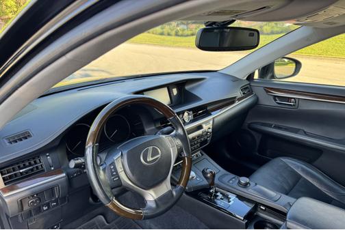 2013 Lexus ES 350 Base