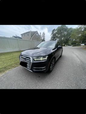 2019 Audi Q7 55 SE Premium