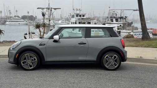 2023 MINI SE Hardtop Cooper
