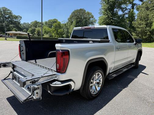 Silver 2020 GMC Sierra 1500 SLT