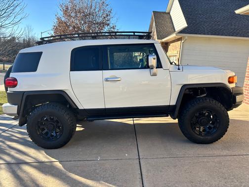 2010 Toyota FJ Cruiser Base