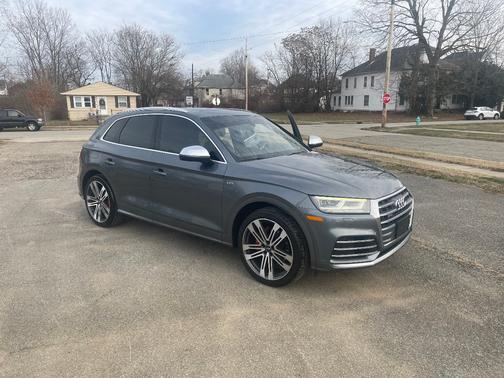 2018 Audi SQ5 3.0T Premium Plus