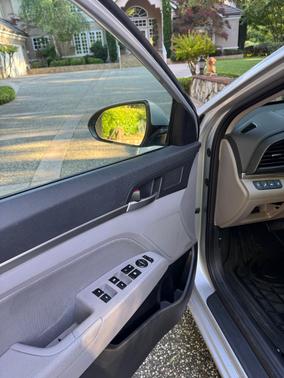 Gray 2020 Hyundai ELANTRA SEL