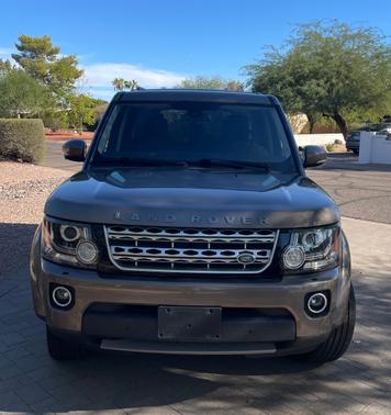 2015 Land Rover LR4 Lux