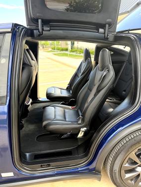 Blue 2023 Tesla Model X Base