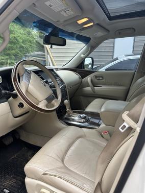 2015 INFINITI QX80 Base