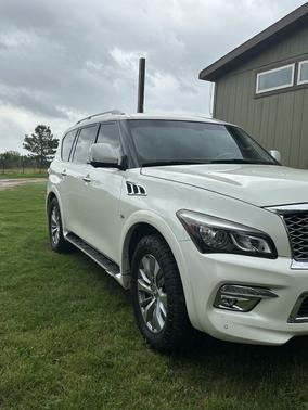 2015 INFINITI QX80 Base