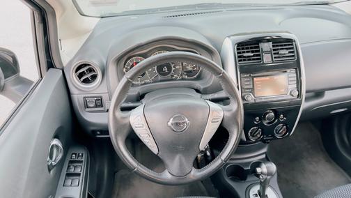 Black 2016 Nissan Versa Note SV
