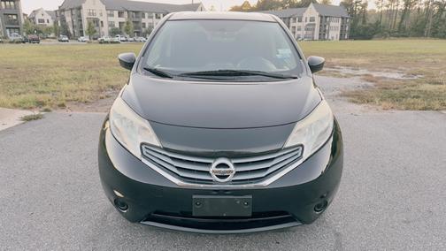 Black 2016 Nissan Versa Note SV
