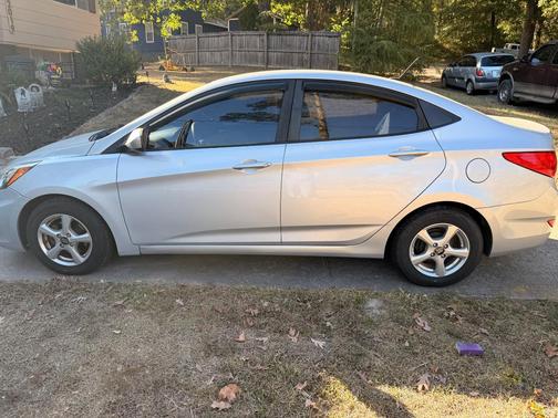 Silver 2017 Hyundai Accent SE
