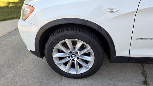 White 2013 BMW X3 xDrive28i