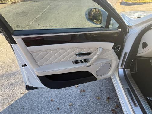 2018 Bentley Flying Spur V8 S