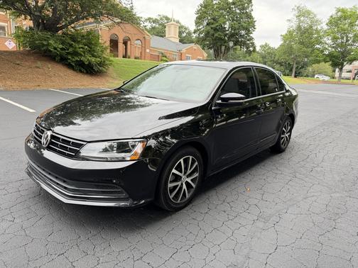 Black 2018 Volkswagen Jetta 1.4T SE