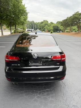 Black 2018 Volkswagen Jetta 1.4T SE