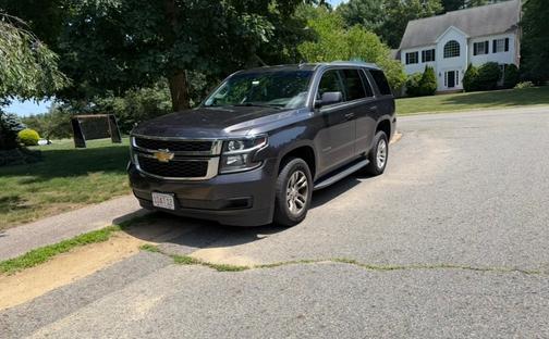 Gray 2017 Chevrolet Tahoe LT