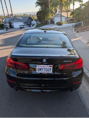 Black 2018 BMW 530e iPerformance