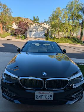 Black 2018 BMW 530e iPerformance