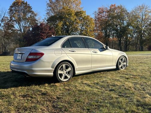 2011 Mercedes-Benz C-Class C 300 4MATIC Luxury