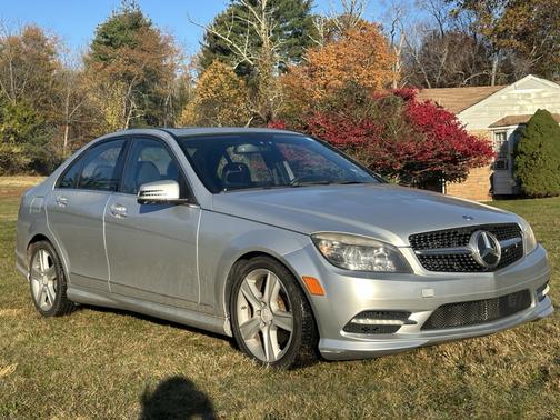 2011 Mercedes-Benz C-Class C 300 4MATIC Luxury