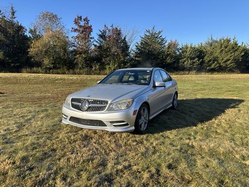 2011 Mercedes-Benz C-Class C 300 4MATIC Luxury