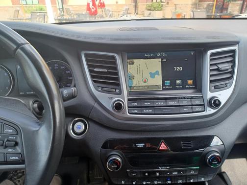 Blue 2017 Hyundai TUCSON Limited
