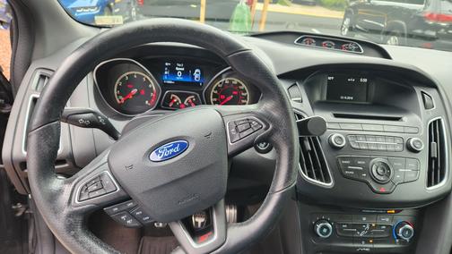 2016 Ford Focus ST Base