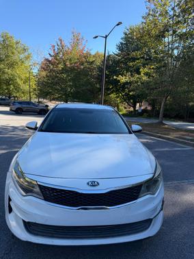 White 2016 Kia Optima LX Turbo