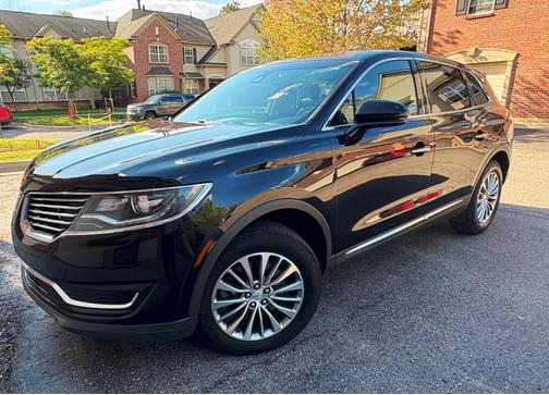 2016 Lincoln MKX Select