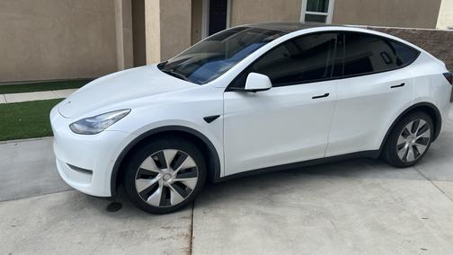 2020 Tesla Model Y Long Range