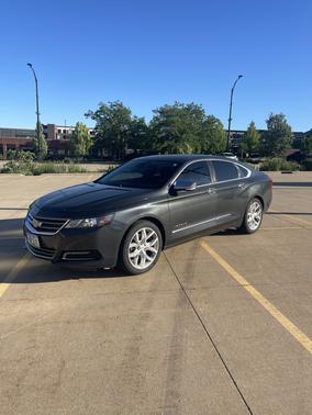 Gray 2015 Chevrolet Impala 1LZ