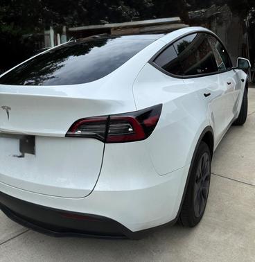 White 2025 Tesla Model Y Long Range RWD