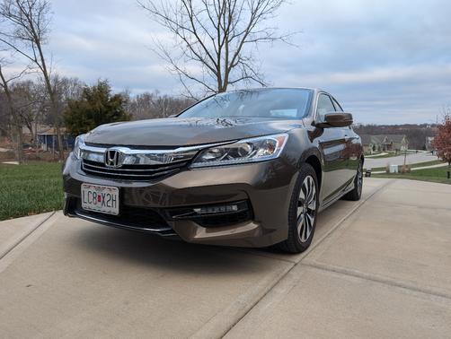 2017 Honda Accord Hybrid EX-L