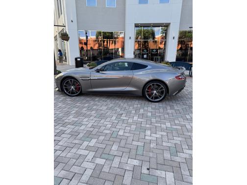 2014 Aston Martin Vanquish Base