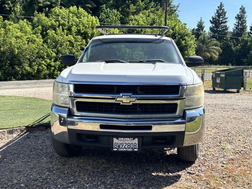 2009 Chevrolet Silverado 2500 Work Truck Crew Cab