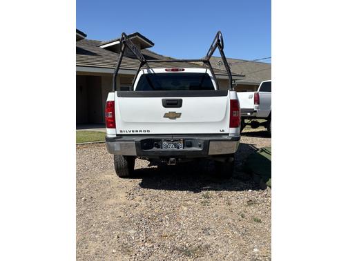 2009 Chevrolet Silverado 2500 Work Truck Crew Cab