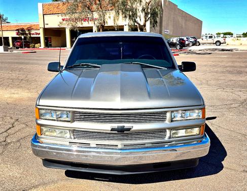 1999 Chevrolet Tahoe Base