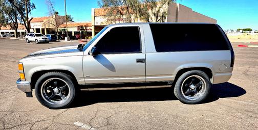 1999 Chevrolet Tahoe Base